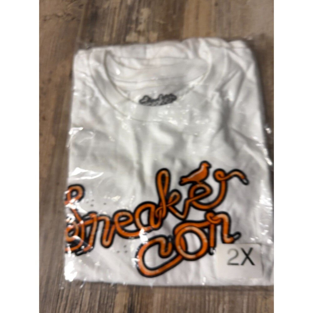 Sneaker Con Osaka Limited Edition T-Shirt 2XL White Graphic Tee New Sealed